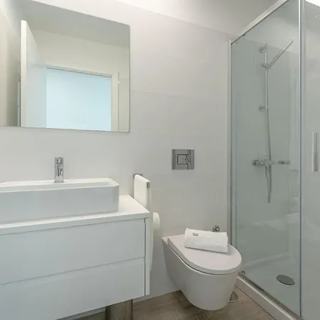 Oceanside East Apartment